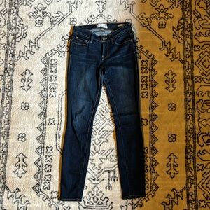 Frame Denim: 26